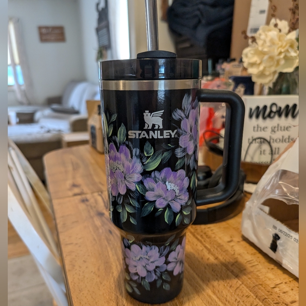 Custom 40 oz Stanley